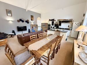 Photo 16- click for photo gallery